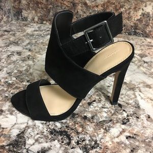 Zara Trafaluc Suede Heels